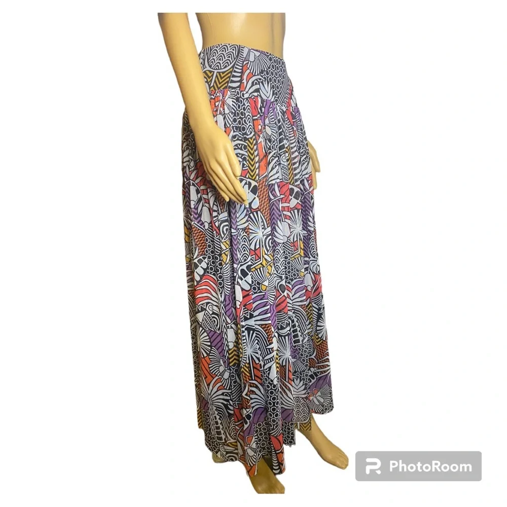 FARM Rio Black and Pink Pleated Maxi Skirt - Picture 6 of 16